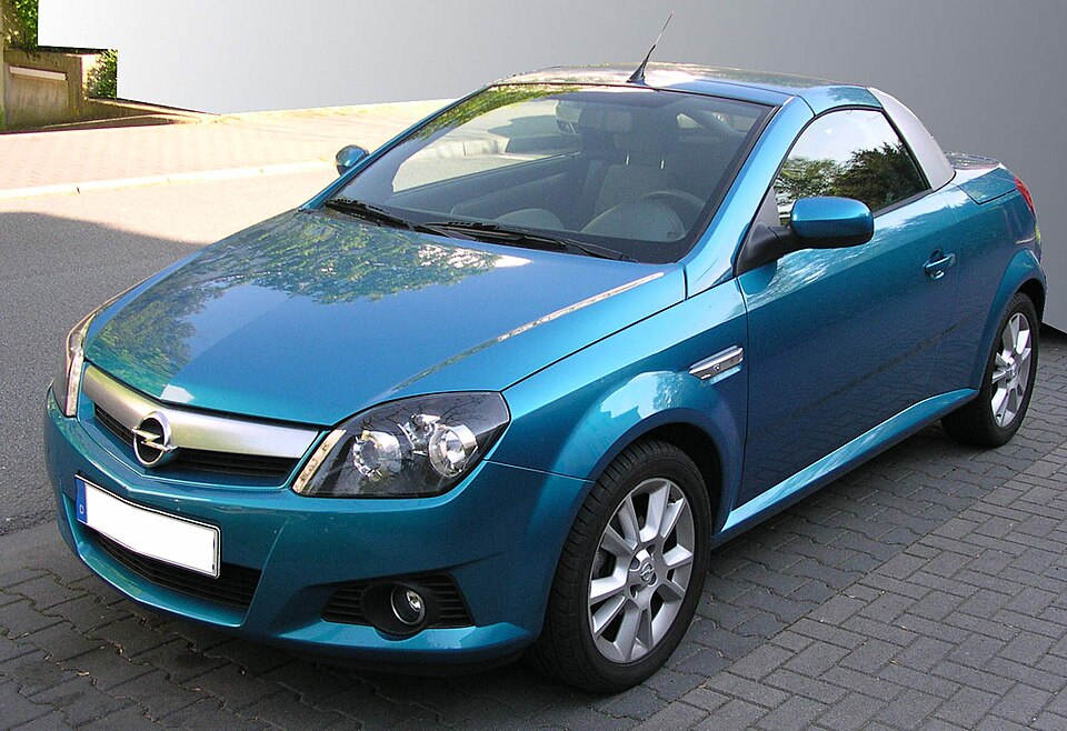 VAUXHALL TIGRA car — UK survivor photo