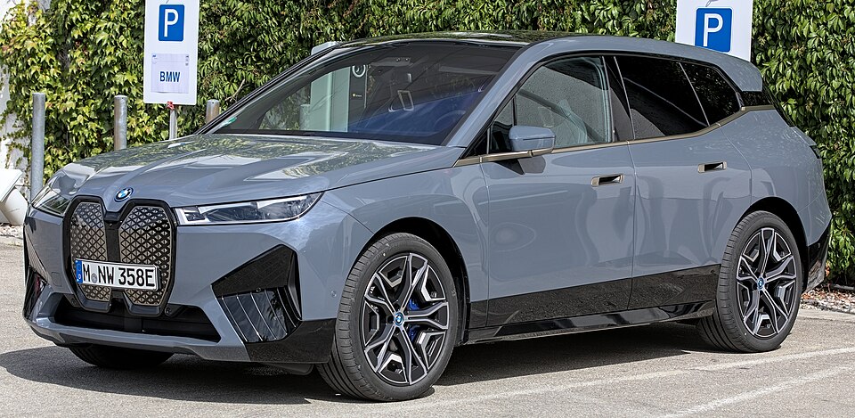 BMW IX car — UK survivor photo