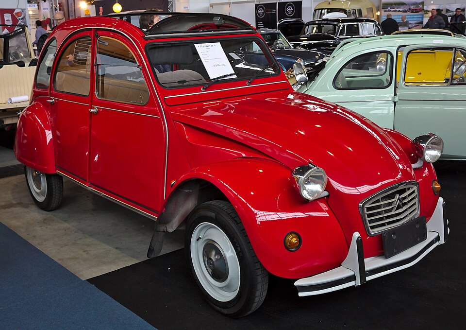 CITROEN 2CV car — UK survivor photo