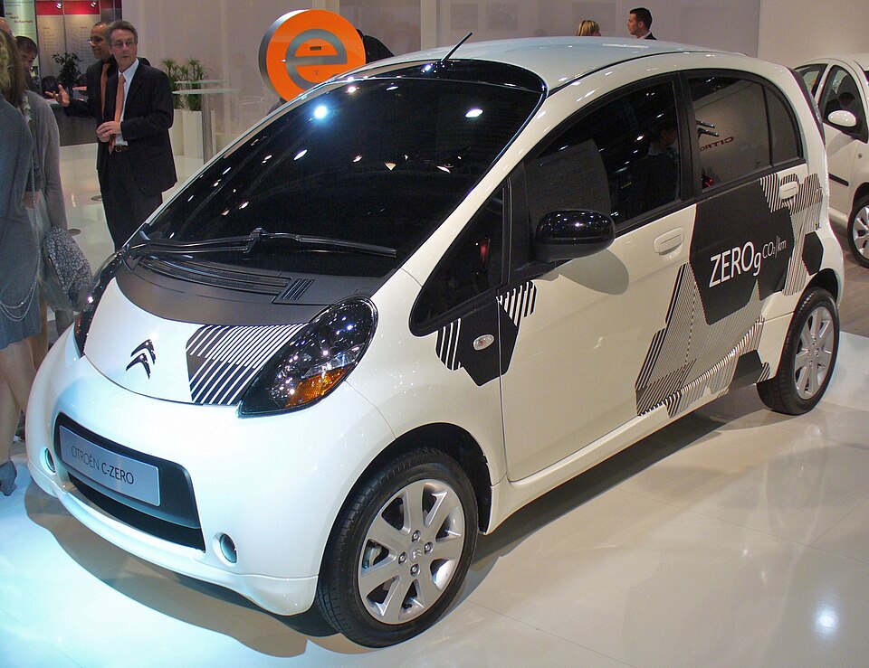 CITROEN C-ZERO car — UK survivor photo