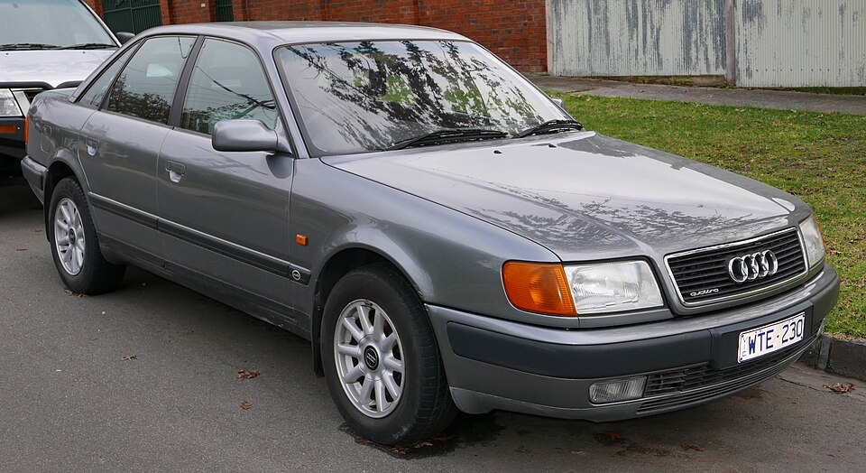 AUDI 200 car — UK survivor photo