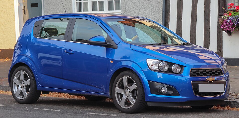 CHEVROLET AVEO car — UK survivor photo