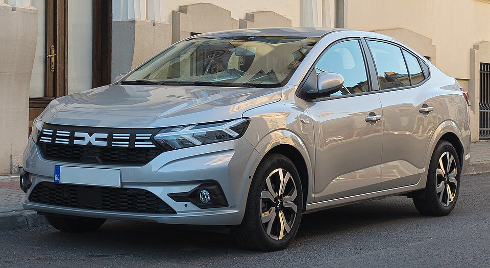DACIA LOGAN car — UK survivor photo
