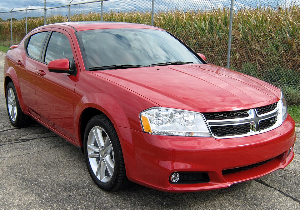 DODGE AVENGER car — UK survivor photo