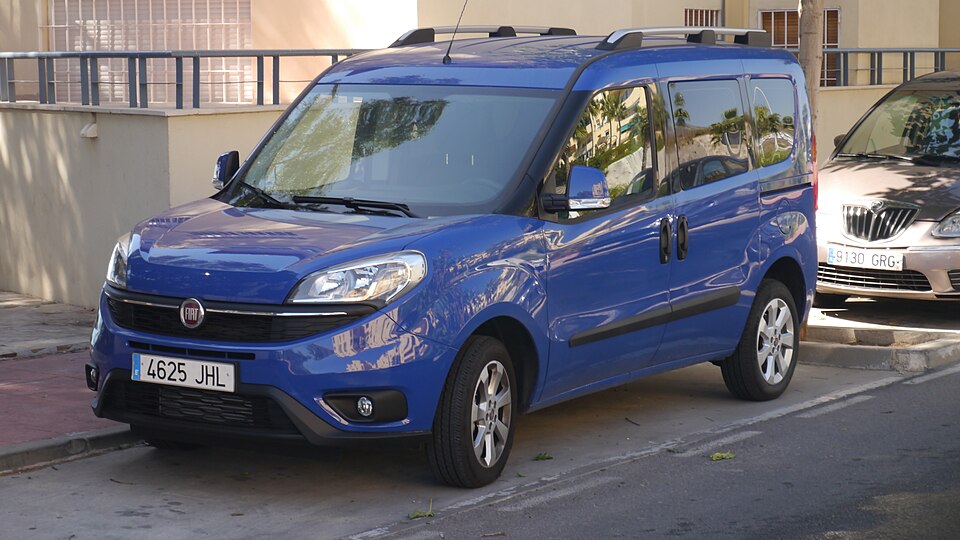 FIAT DOBLO car — UK survivor photo