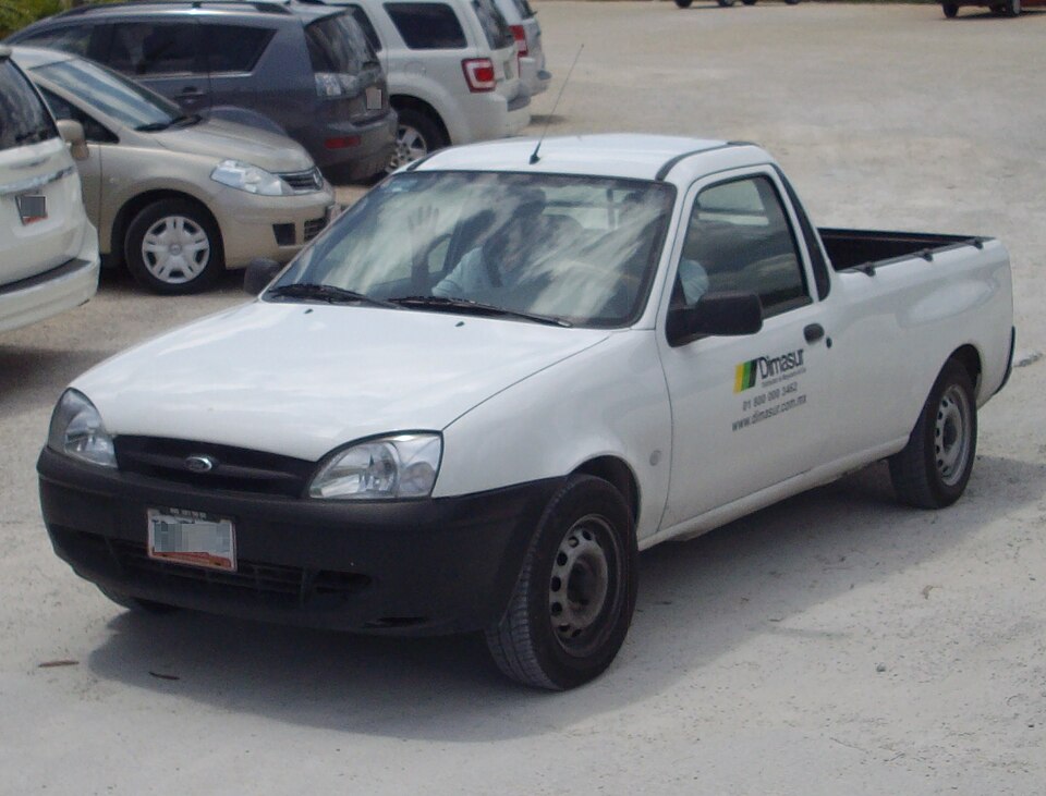 FORD COURIER car — UK survivor photo