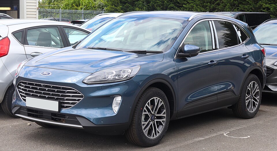 FORD KUGA car — UK survivor photo