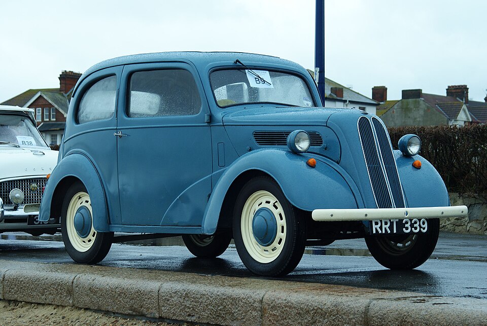 FORD POPULAR car — UK survivor photo