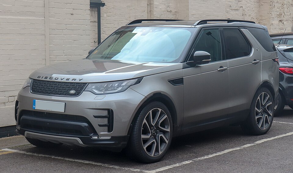 LAND ROVER DISCOVERY car — UK survivor photo
