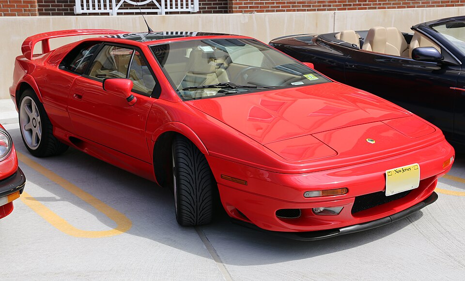LOTUS ESPRIT car — UK survivor photo