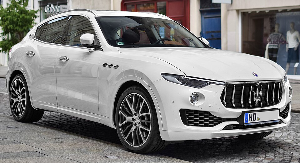 MASERATI LEVANTE car — UK survivor photo