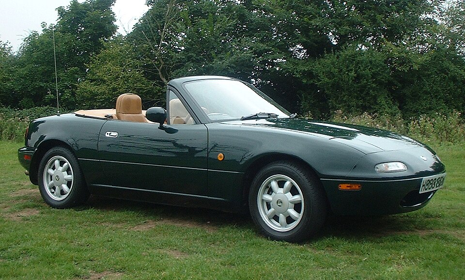 MAZDA EUNOS car — UK survivor photo