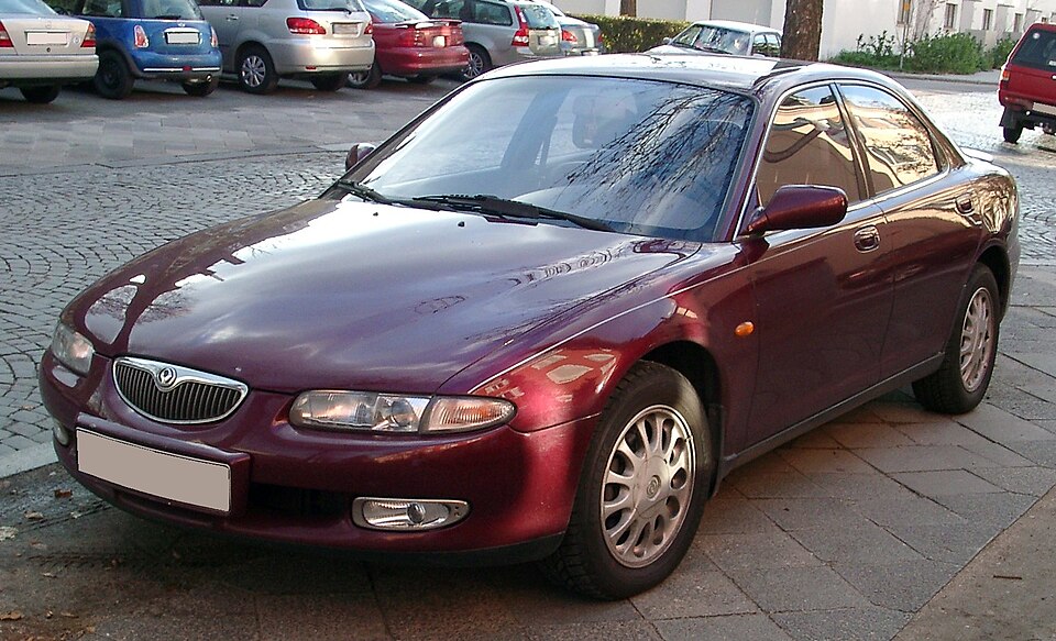 MAZDA XEDOS car — UK survivor photo
