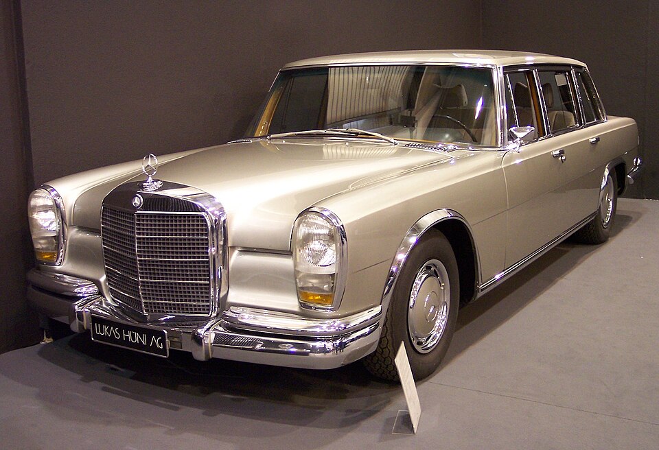 MERCEDES 600 car — UK survivor photo