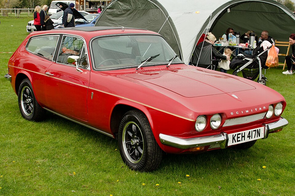 RELIANT SCIMITAR car — UK survivor photo