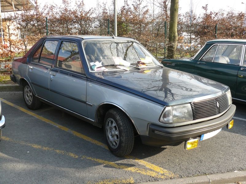 RENAULT 18 car — UK survivor photo