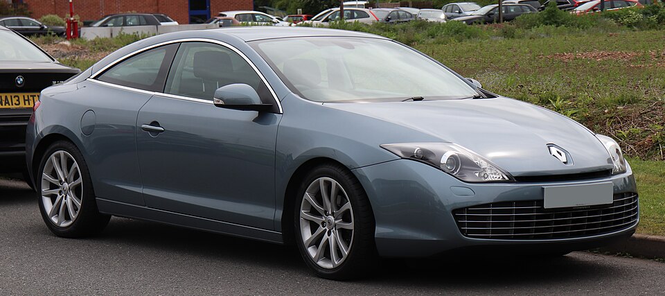 RENAULT LAGUNA car — UK survivor photo