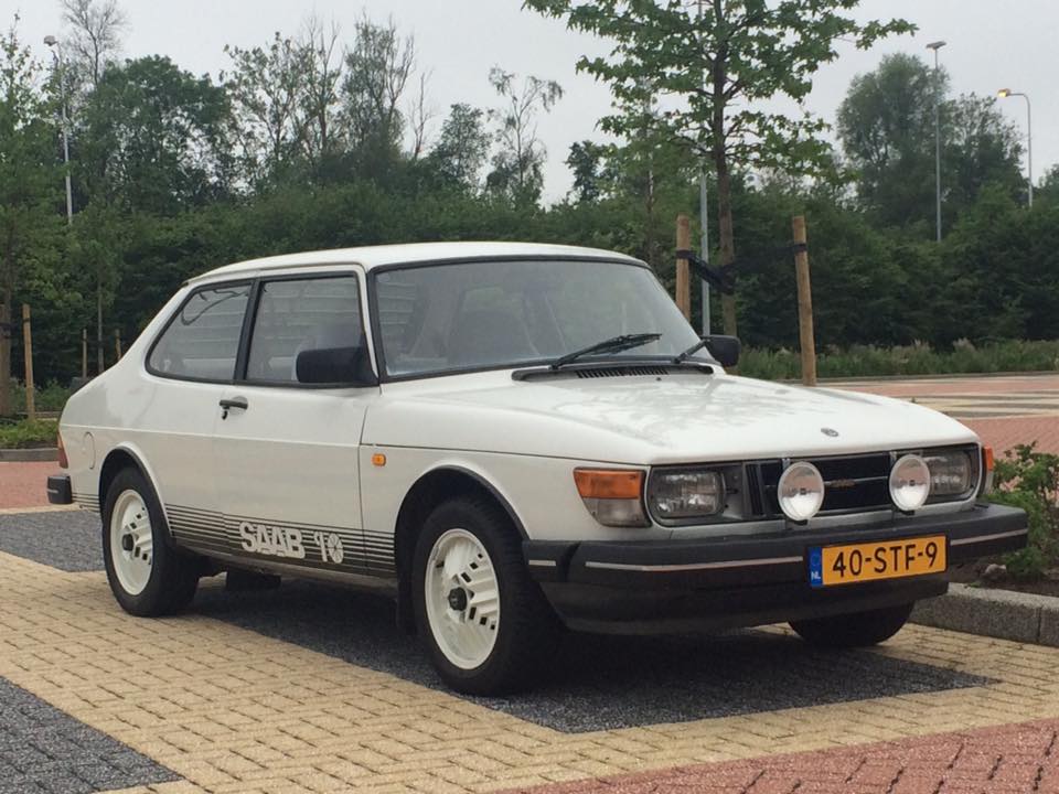 SAAB 90 car — UK survivor photo