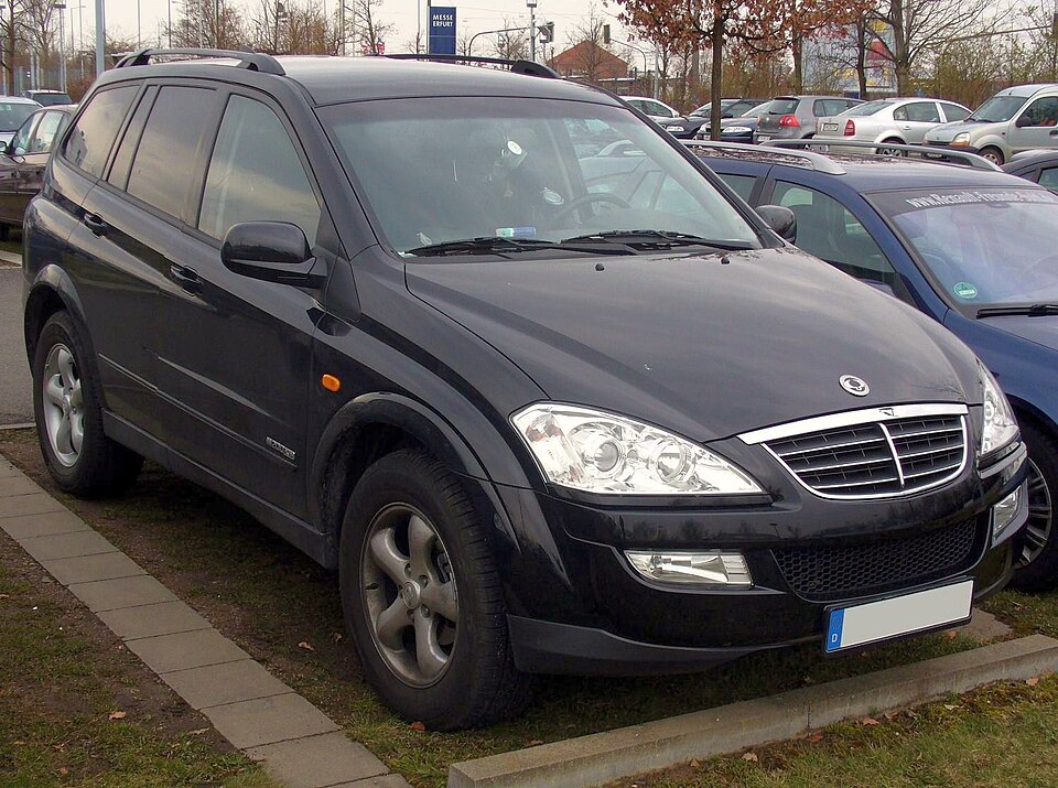 SSANGYONG KYRON car — UK survivor photo