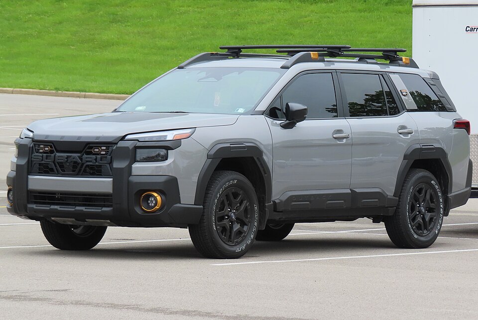 SUBARU OUTBACK car — UK survivor photo