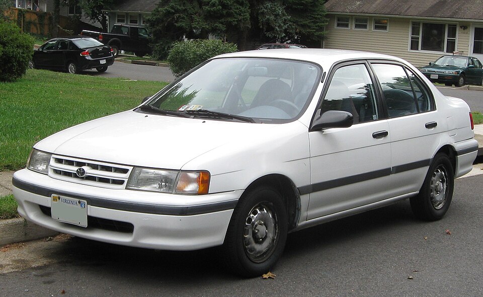 TOYOTA TERCEL car — UK survivor photo