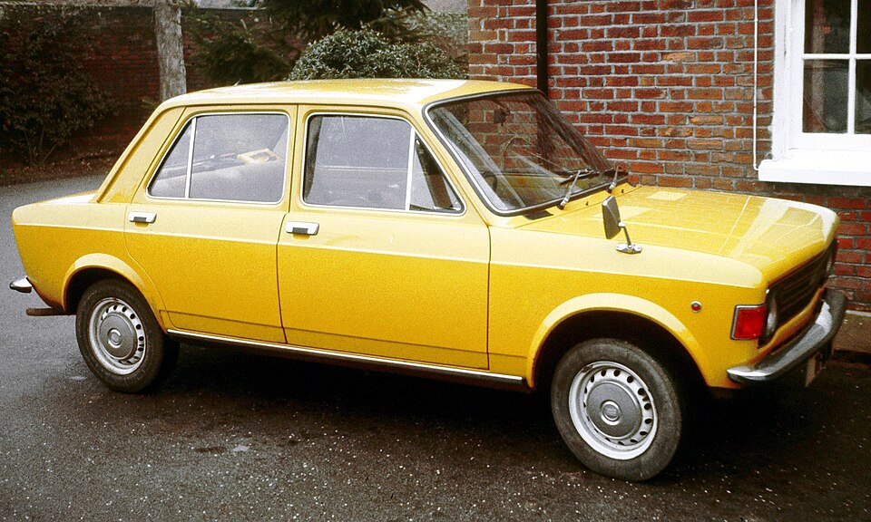 FIAT 128 car — UK survivor photo