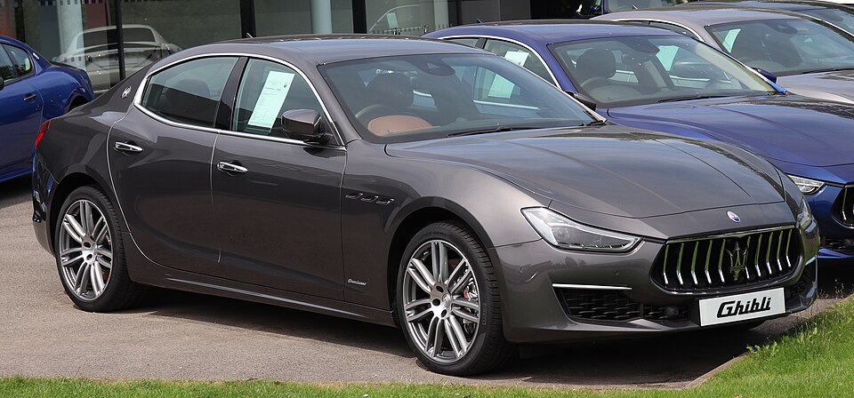 MASERATI GHIBLI car — UK survivor photo