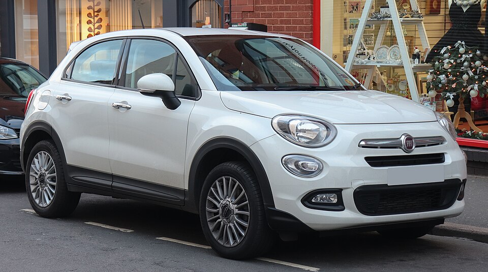 FIAT 500X car — UK survivor photo