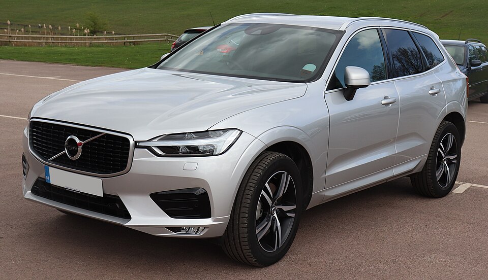 VOLVO XC60 car — UK survivor photo