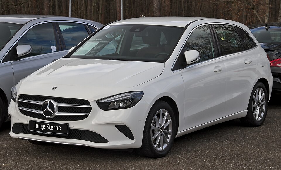 MERCEDES B CLASS car — UK survivor photo