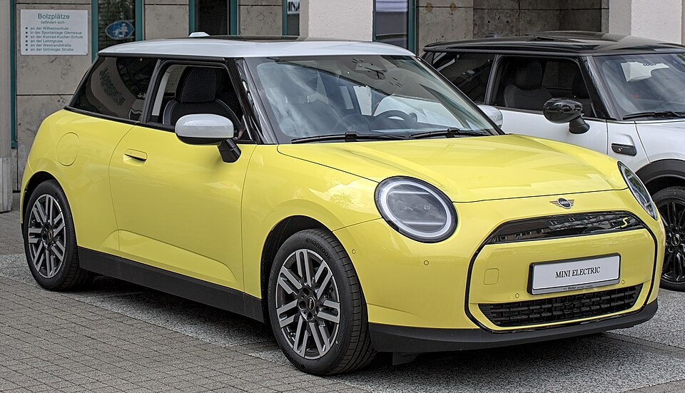 MINI COOPER car — UK survivor photo