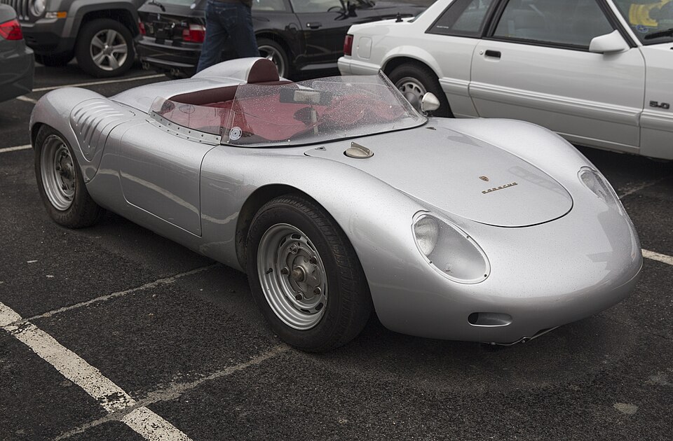 PORSCHE 718 car — UK survivor photo