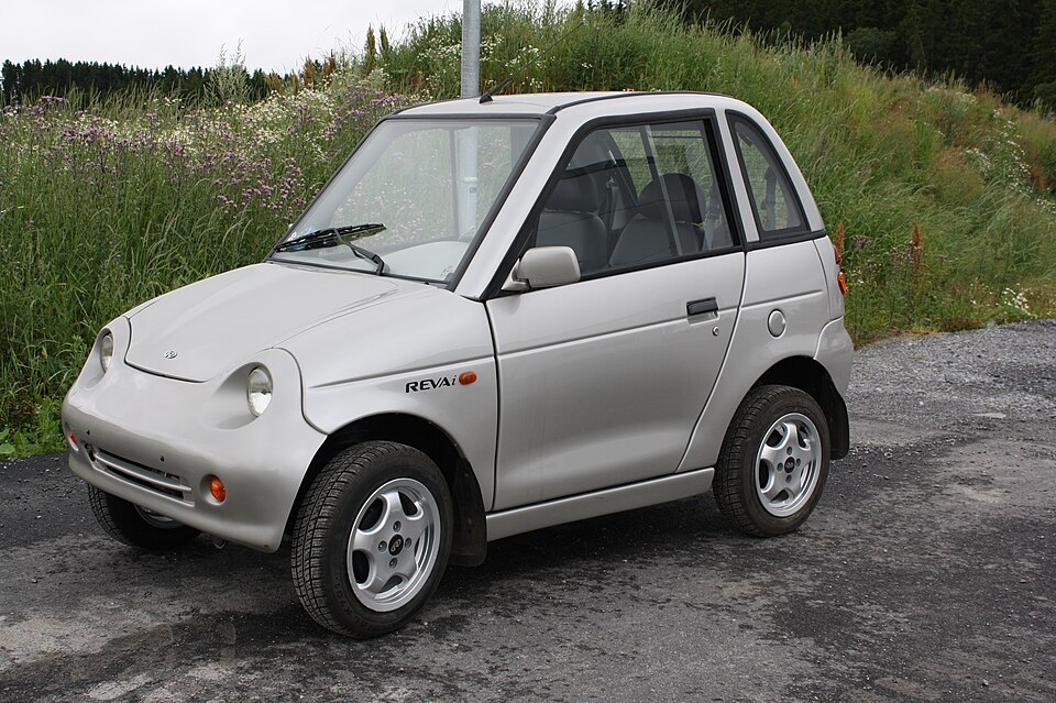 REVA G-WIZ car — UK survivor photo