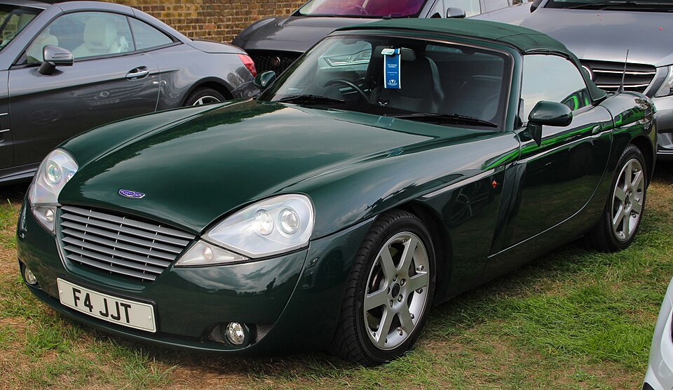 JENSEN S-V8 car — UK survivor photo
