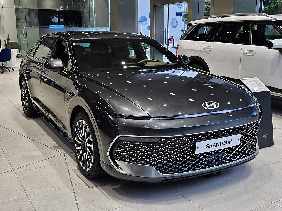 HYUNDAI XG car — UK survivor photo