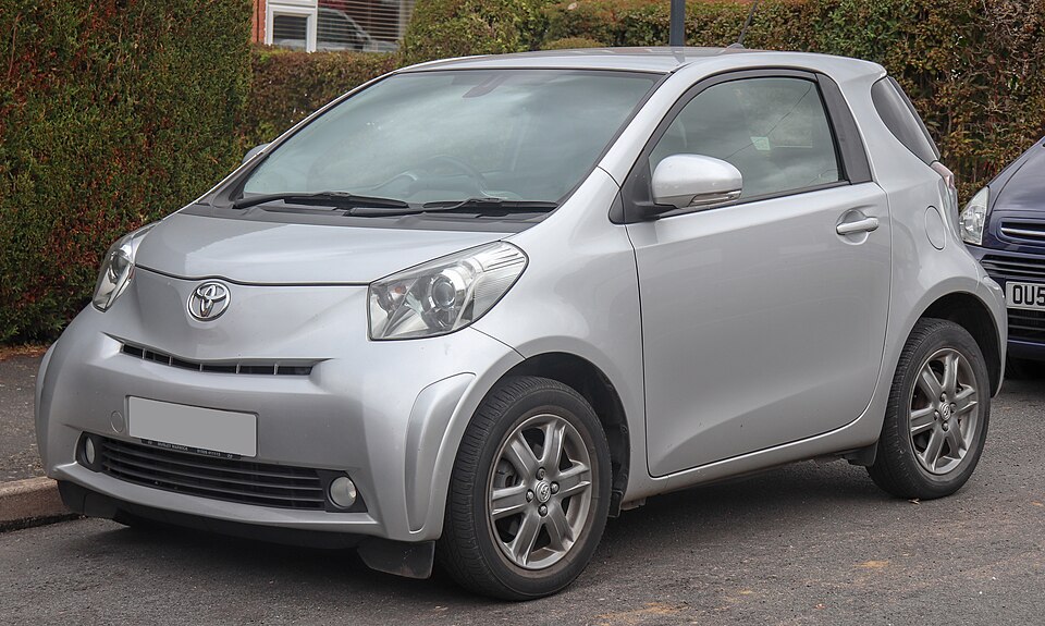TOYOTA IQ car — UK survivor photo
