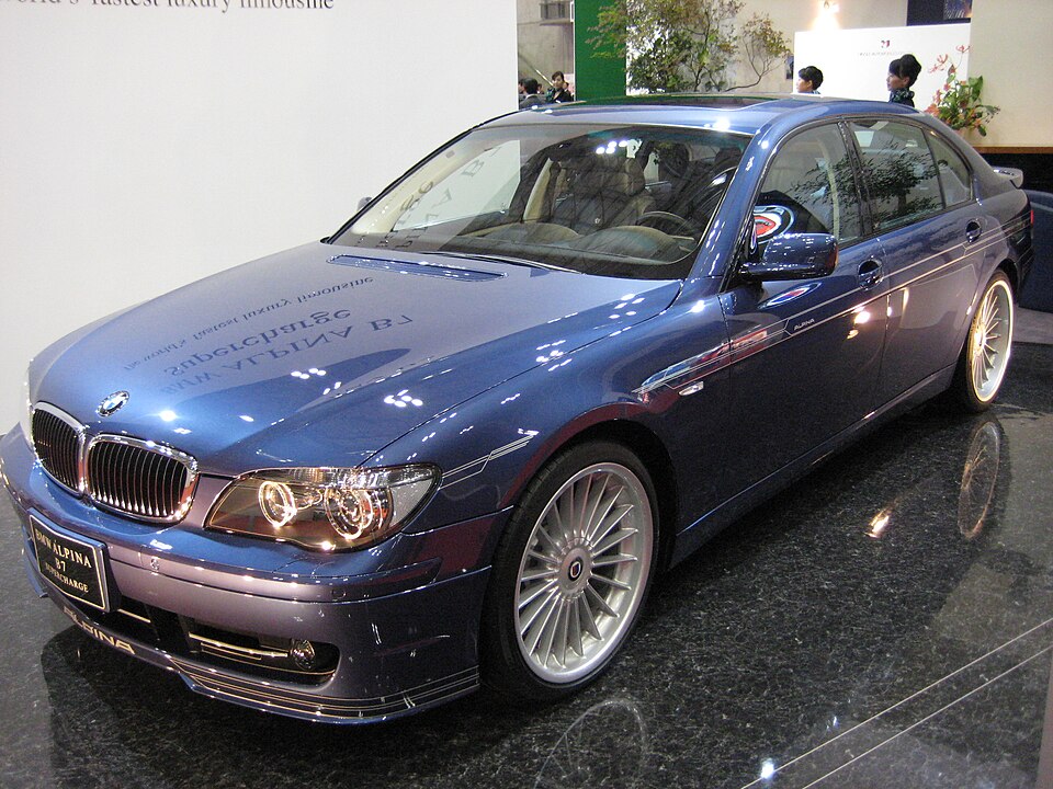 BMW ALPINA B7 car — UK survivor photo