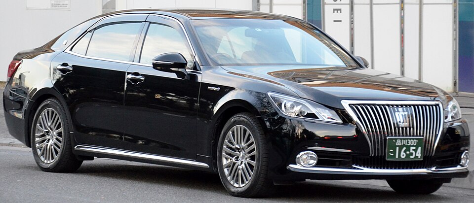 TOYOTA CELSIOR car — UK survivor photo