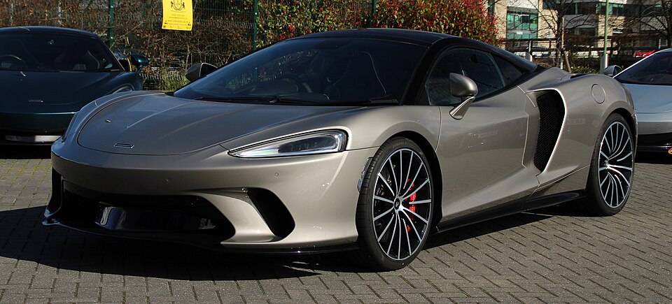 MCLAREN GT car — UK survivor photo