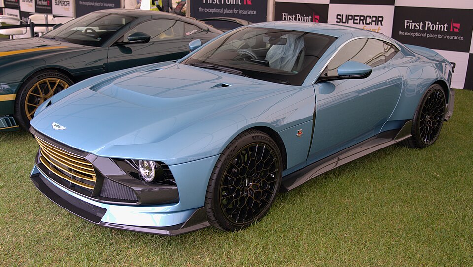 ASTON MARTIN VALOUR V12 car — UK survivor photo