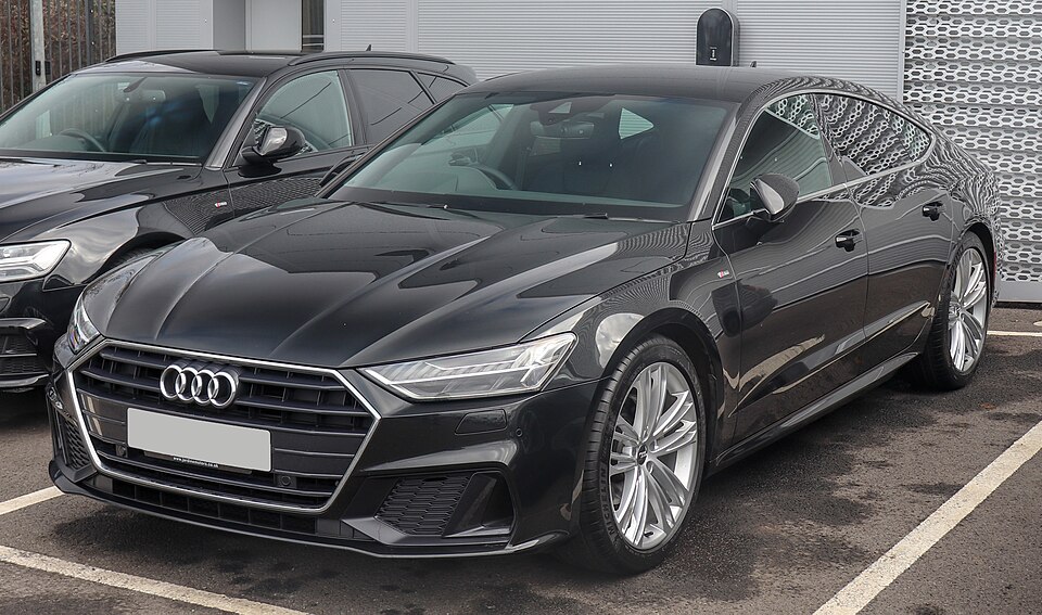 AUDI RS7 car — UK survivor photo