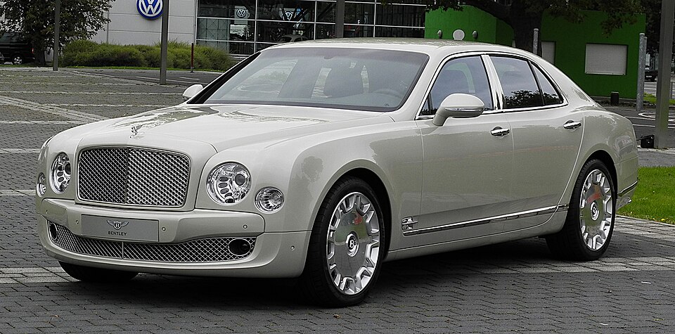 BENTLEY MULSANNE car — UK survivor photo