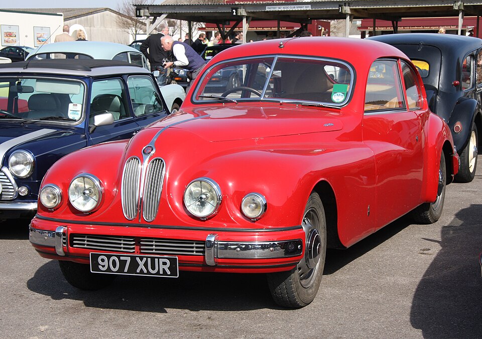 BRISTOL 403 car — UK survivor photo
