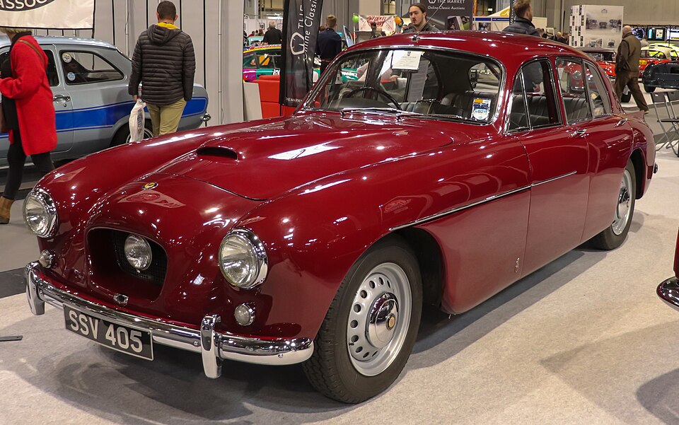 BRISTOL 404 car — UK survivor photo