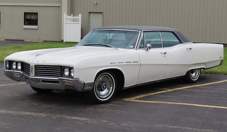 BUICK ELECTRA car — UK survivor photo