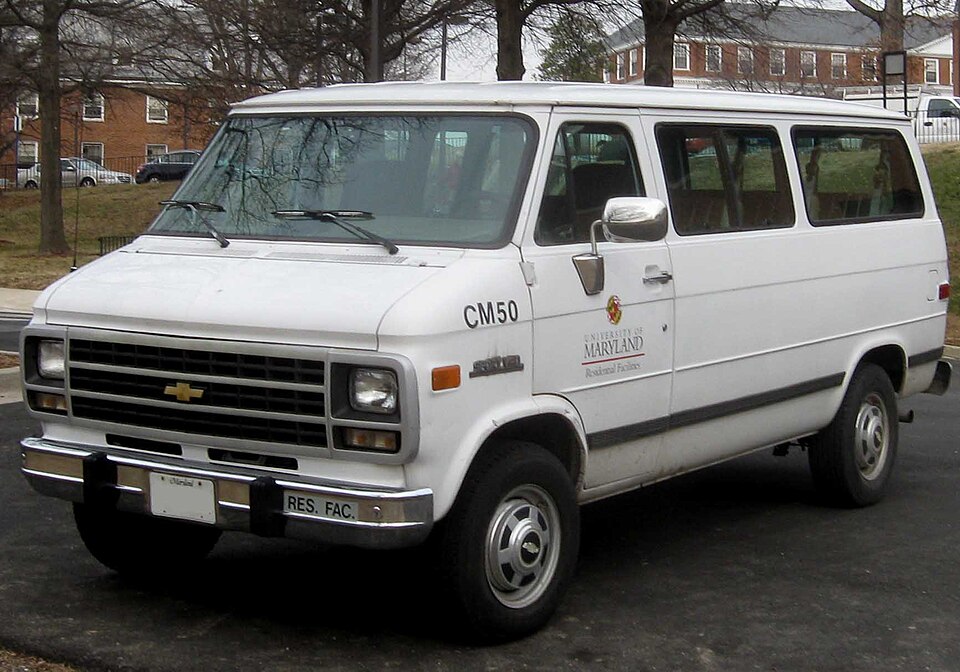 CHEVROLET GMC CHEVY car — UK survivor photo