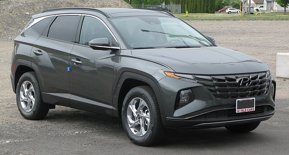 HYUNDAI I20 ELEMENT car — UK survivor photo