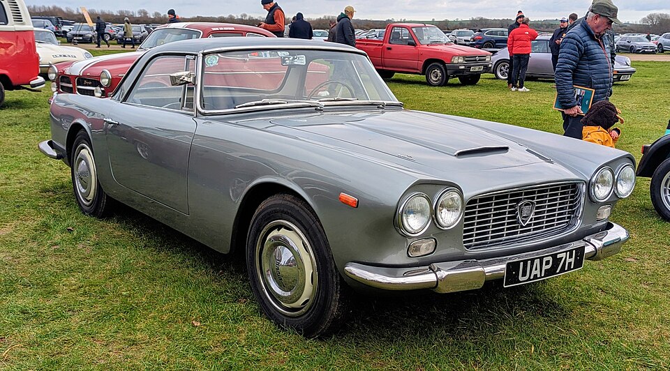 LANCIA COUPE car — UK survivor photo