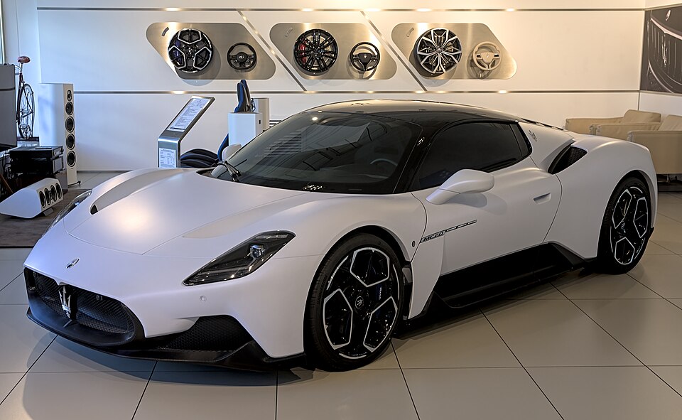 MASERATI GRANSPORT car — UK survivor photo