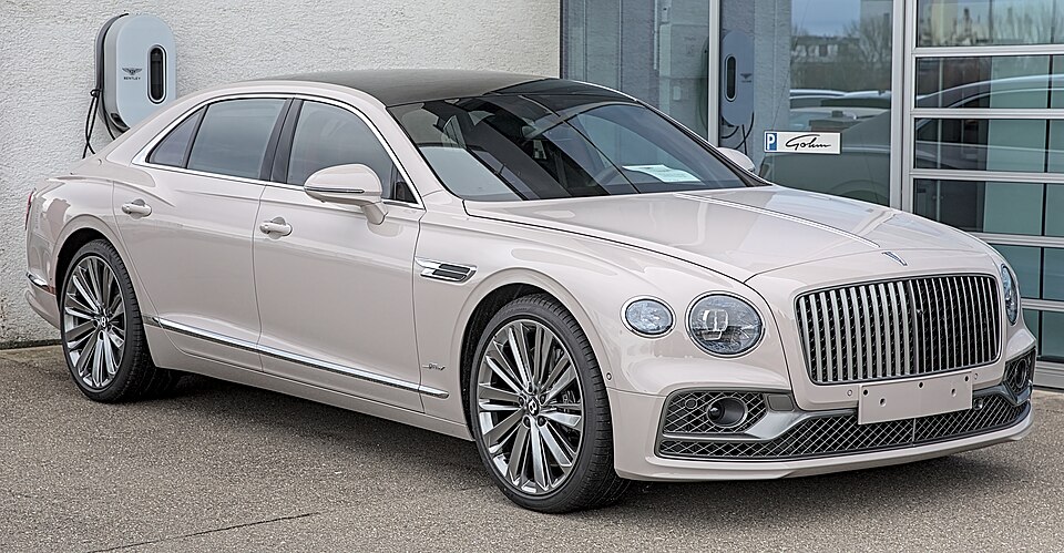 BENTLEY FLYING SPUR car — UK survivor photo